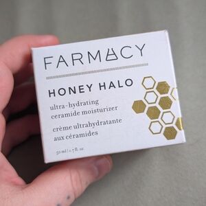 Farmacy Honey Halo with Gold Accents